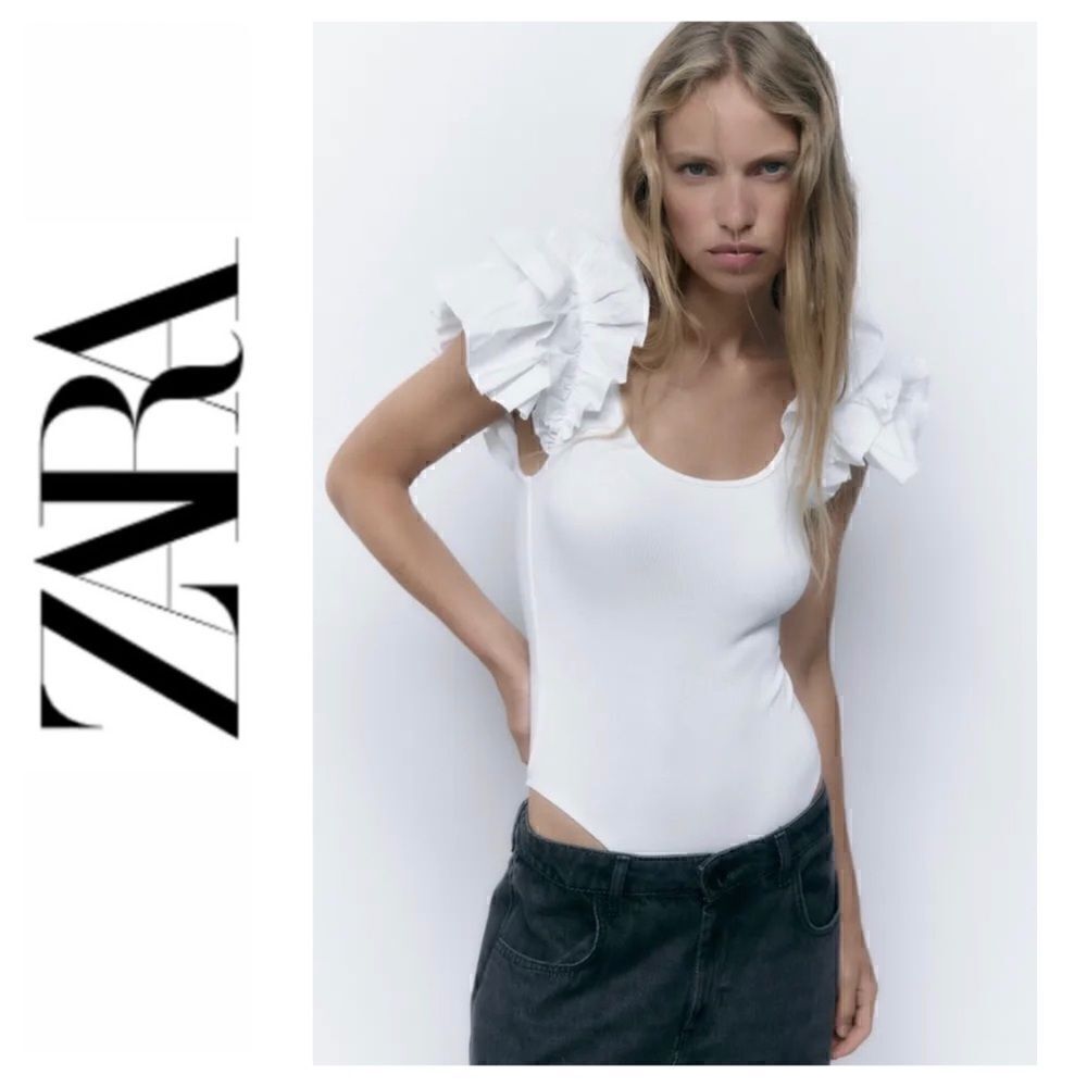 NWT Zara Ruffled Rib Round Neck Short Sleeve Bodysuit in White, Size Small